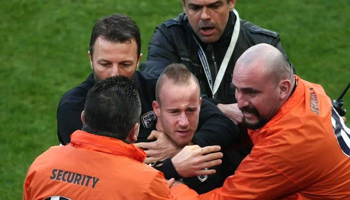 Πειθαρχική δίωξη σε Στοχ και ΠΑΟΚ, παρά τη διάψευση!