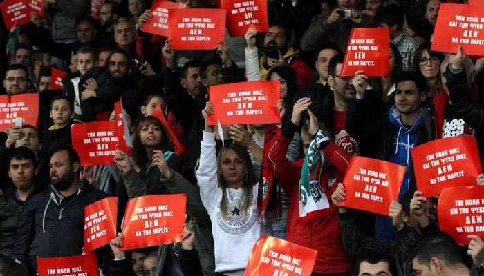 Στο “σκαμνί” για το… πουλάκι!