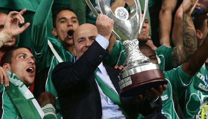 Ο Αλαφούζος δικαιούταν να σηκώσει πρώτος την κούπα