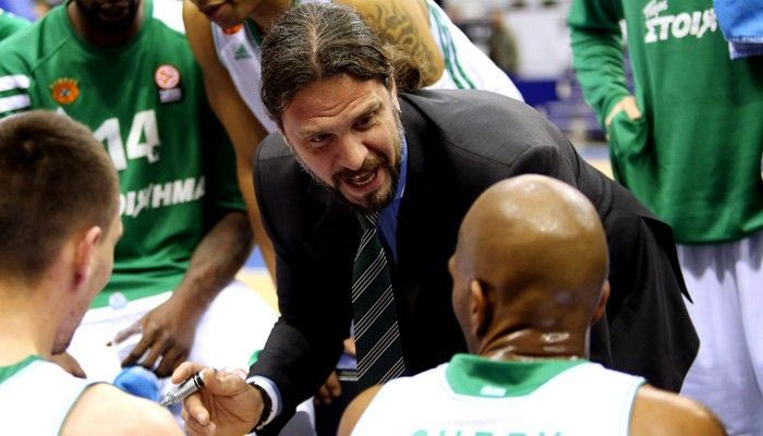 Αλβέρτης: “Αυτά που είχα να πω τα είπα στους παίκτες”