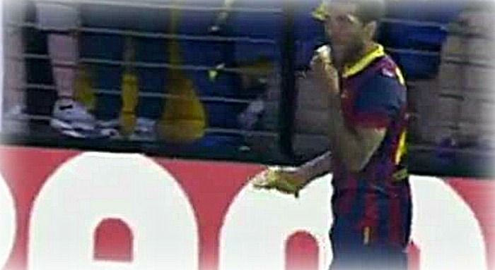 Ντάνι Άλβες: “Ευχαριστώ αυτόν που πέταξε την μπανάνα”