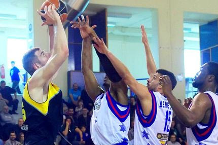 Ίκαρος-Αρης 77-88