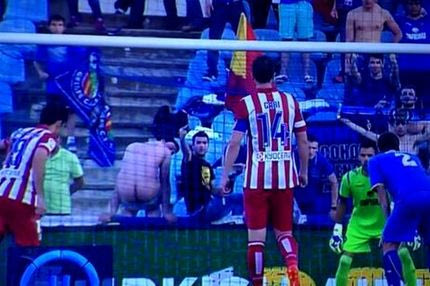 Toυ έδειξε τα οπίσθιά του και έχασε το πέναλτι