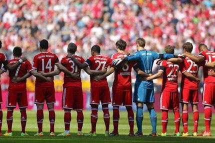 Πένθος στο Μόναχο για Βιλανόβα, στα μαύρα ο Γκουαρδιόλα (VIDEO)