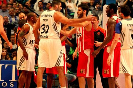 Καυγάς Μπουρούση-Πέτγουεϊ (VIDEO)