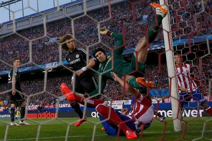 Τέλος η σεζόν για Τσεχ (VIDEO)