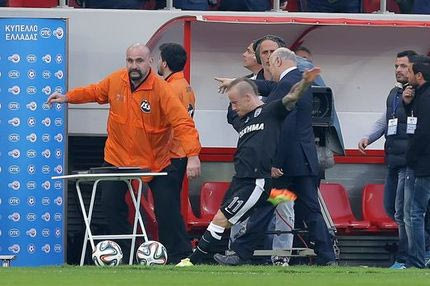 Πανικός μετά το γκολ του Αθανασιάδη