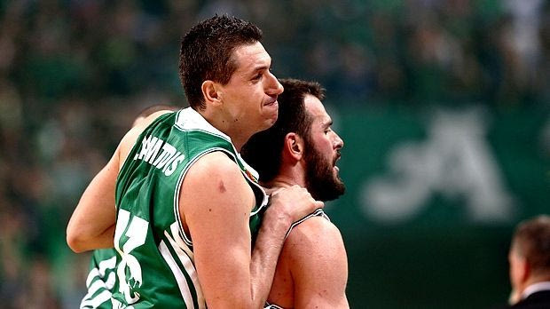 Φώτσης: “Και πρωτάθλημα και Ευρωλίγκα”