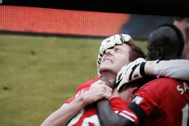 Δείτε την αντίδραση του Τζέραρντ (VIDEO)