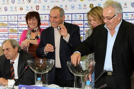 Το πρόγραμμα των πλέι οφ στη Football League