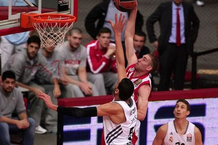 O Λοτζέσκι την καλύτερη φάση των πλέι οφ (VIDEO)