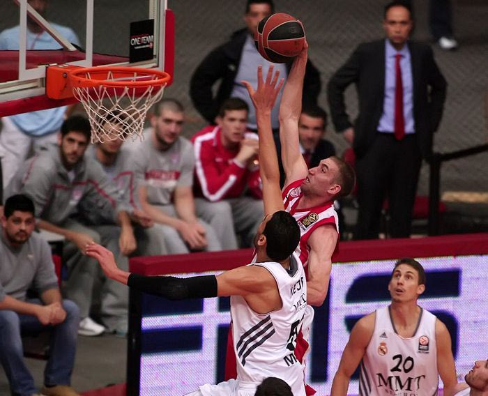 O Λοτζέσκι την καλύτερη φάση των πλέι οφ (VIDEO)