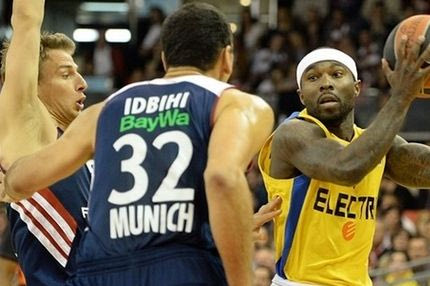 Μπάγερν – Μακάμπι 92-94