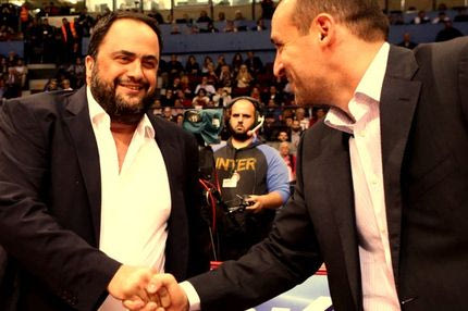 Ο Μαρινάκης στο ΣΕΦ (photos)