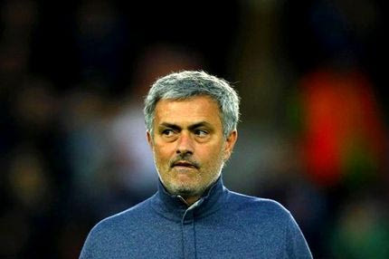 Οπαδοί πληρώνουν το πρόστιμο του Μουρίνιο!