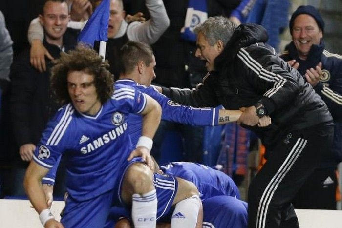 Ο… κ**ος του Μουρίνιο (video)