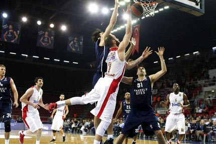 Εφές – Ολυμπιακός 78-83