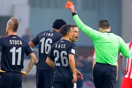 Ο φοβισμένος Καλογερόπουλος και ο μπερδεμένος Γεωργιάδης