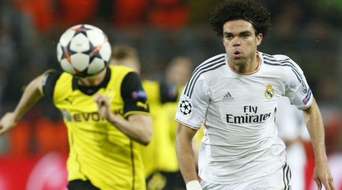 Οι γκάφες του Πέπε με Ντόρτμουντ (VIDEOS)