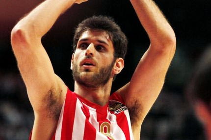 Φουλ για Ντιλέινι, κρατάει Περπέρογλου