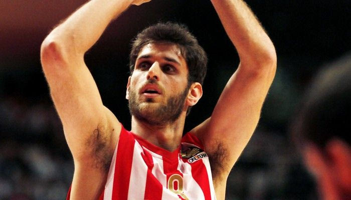 Φουλ για Ντιλέινι, κρατάει Περπέρογλου