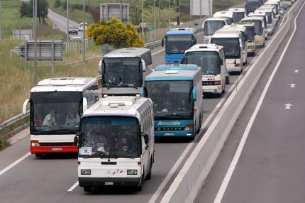 PHOTOS από την κάθοδο των πούλμαν του ΠΑΟΚ