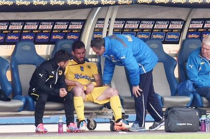 Χωρίς Ρόβα με Αστέρα Βάρης