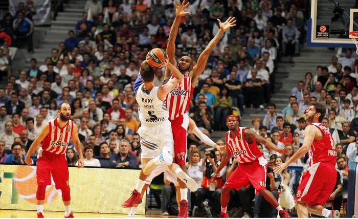 Το νέο flopping του Φερνάντεθ (VIDEO)