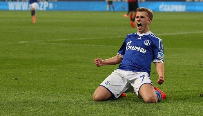 30ή αγ.: Έπιασε την Ντόρτμουντ η Σάλκε