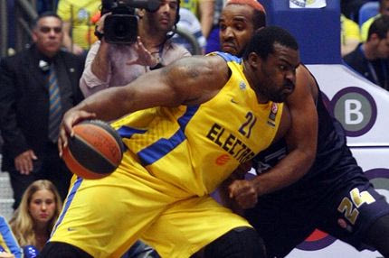 Μακάμπι – Μιλάνο 86-66