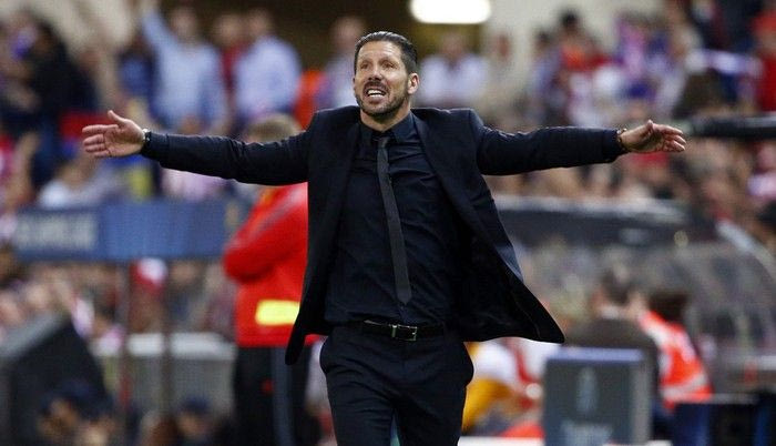 Oι γιοι του Σιμεόνε πανηγυρίζουν έξαλλα την επιτυχία του πατέρα τους