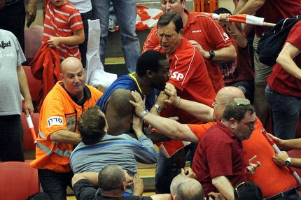 Δεν είναι λύση οι καυγάδες