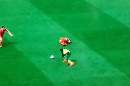 Ακόμα ένα “θέατρο” ο Σουάρες (VIDEO)