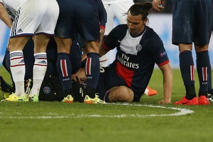 Θλάση στον δικέφαλο ο Ζλάταν, εκτός για 3-4 εβδομάδες