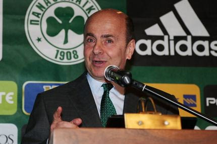 “Μην κρύβεστε, εξηγήστε του Ντάλας τι εστί Σπάθας”