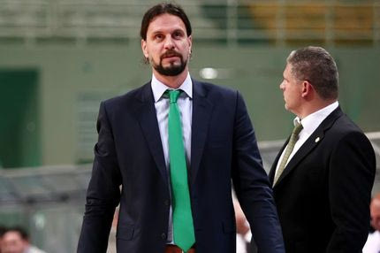 Αλβέρτης: “Πρέπει να βελτιωθούμε”. Μαρκόπουλος: “Ήμασταν ανταγωνιστικοί”