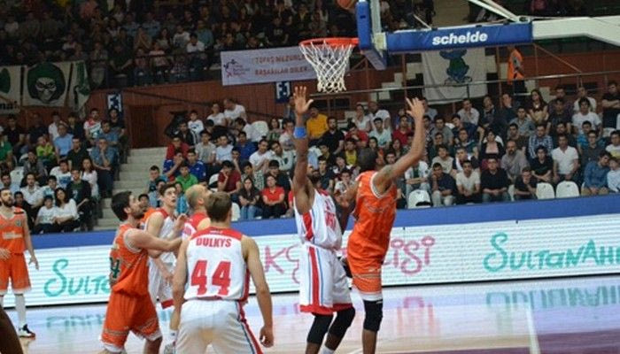 Παίζει με Γαλατά η Μπάνβιτ για τον τελικό