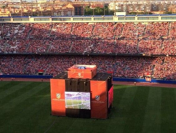 Καίγεται το “Καλδερόν” στο γκολ του Γκοδίν