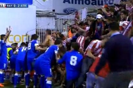 Τρόμαξαν οι πάντες στο “Βαγέκας” (VIDEO)