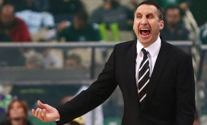 Μπλατ: “Συνηθισμένο να αποφασίζει ο παίκτης για το σύστημα!”