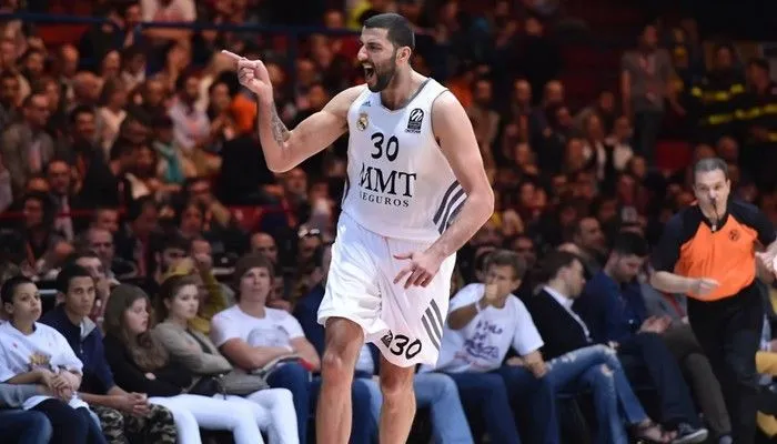 Το μπάσκετ νίκησε