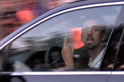 Η άσεμνη χειρονομία του Κουένκα (VIDEO)