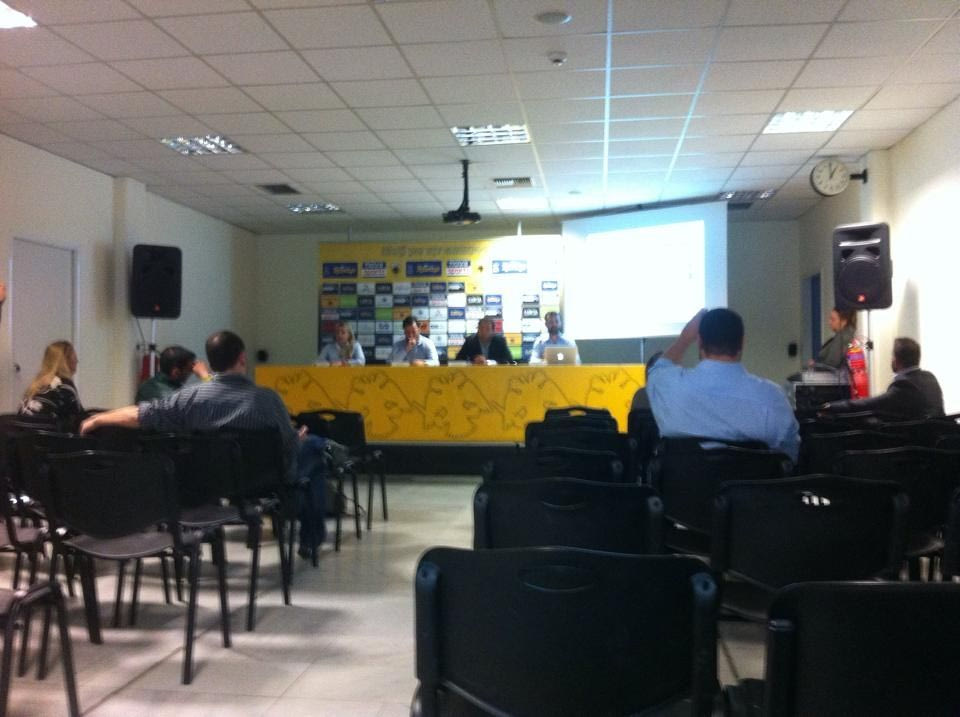 Η ΑΕΚ παρουσίασε την εφαρμογή της στα κινητά