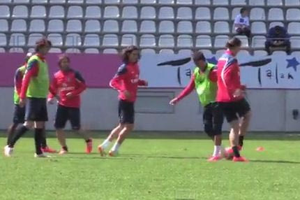 This is Zlatan: “χάζεψε” τον Μαρκίνιος (VIDEO)