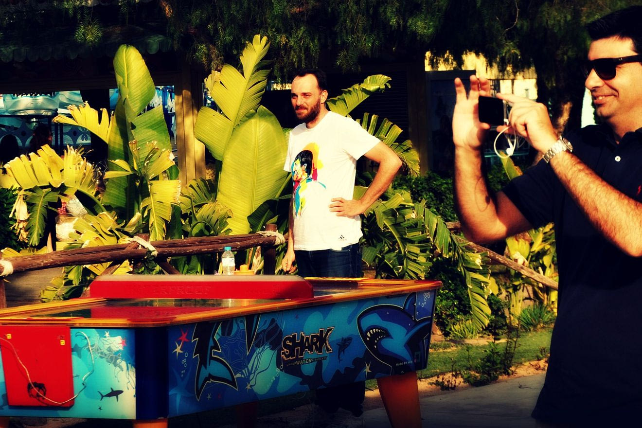 Το δικό μας (σας) νέο Contra.gr