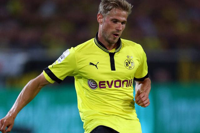 Πρώτη επαφή για Σίλντενφελντ