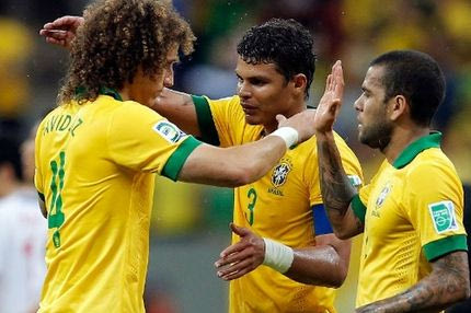 Ο Νταβίντ Λουίζ υπέγραψε και έγινε ο… πιο ακριβός αμυντικός της ιστορίας