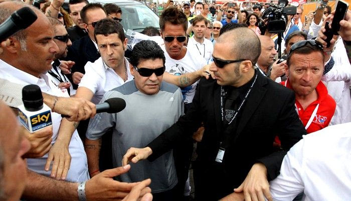 Λατρεία για Μαραντόνα