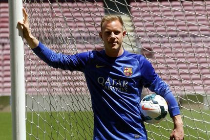 Υπέγραψε ο Τερ Στέγκεν (PHOTOS+VIDEO)