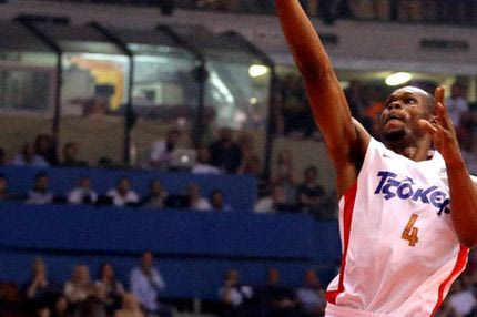 Τρίποντες βόμβες από Σπανούλη και Πέτγουεϊ (VIDEO)